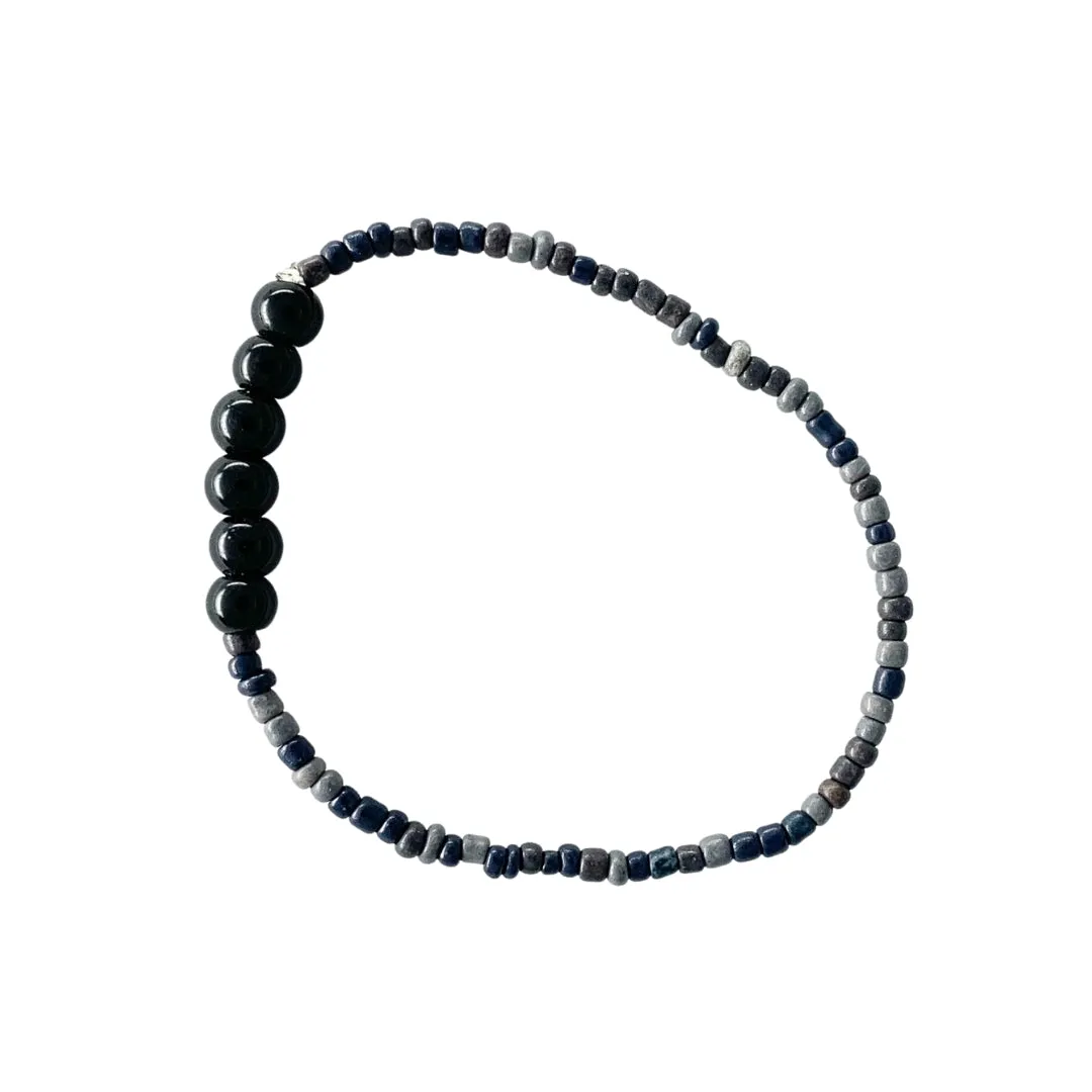 7.5" Black and Grey Glass Bead Bracelet (Dozen)