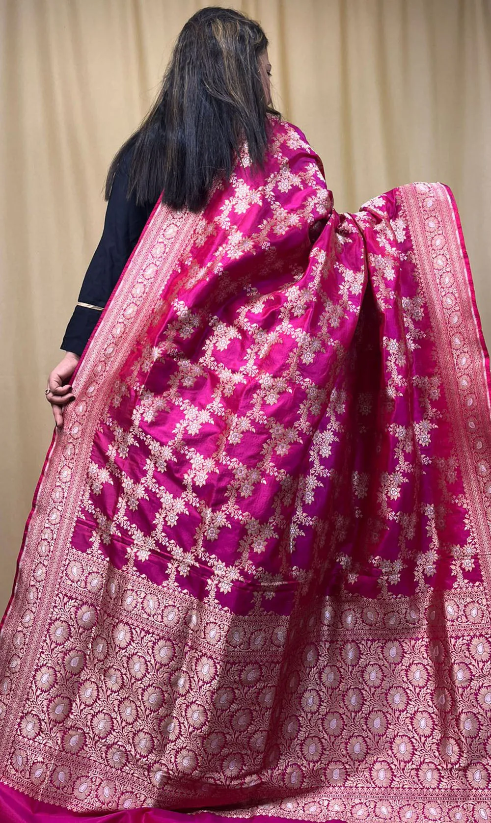 Exquisite Dual Tone Pink Banarasi Handloom Katan Silk Dupatta