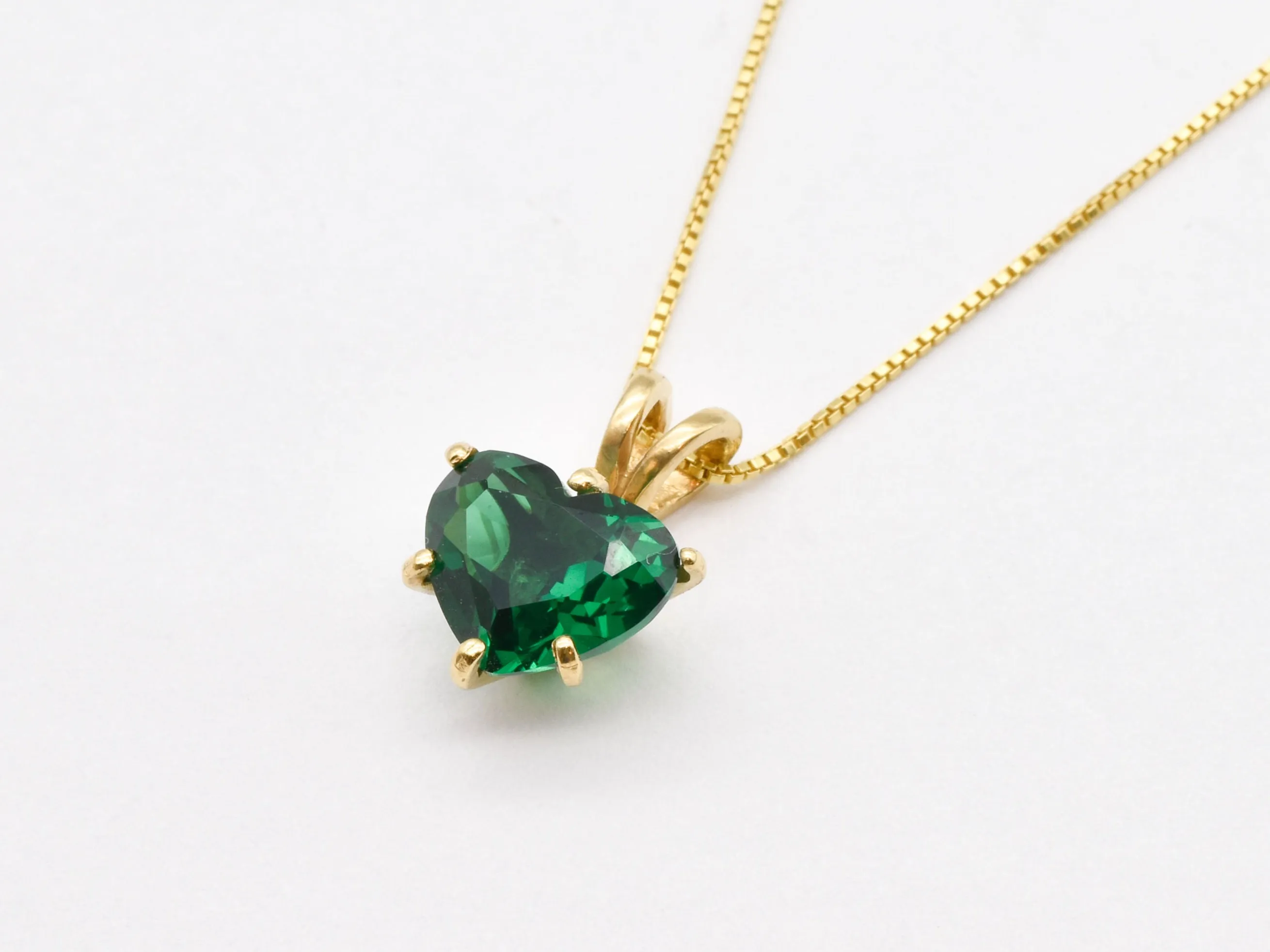 Gold Emerald Pendant - Green Heart Necklace - Classic Love Necklace