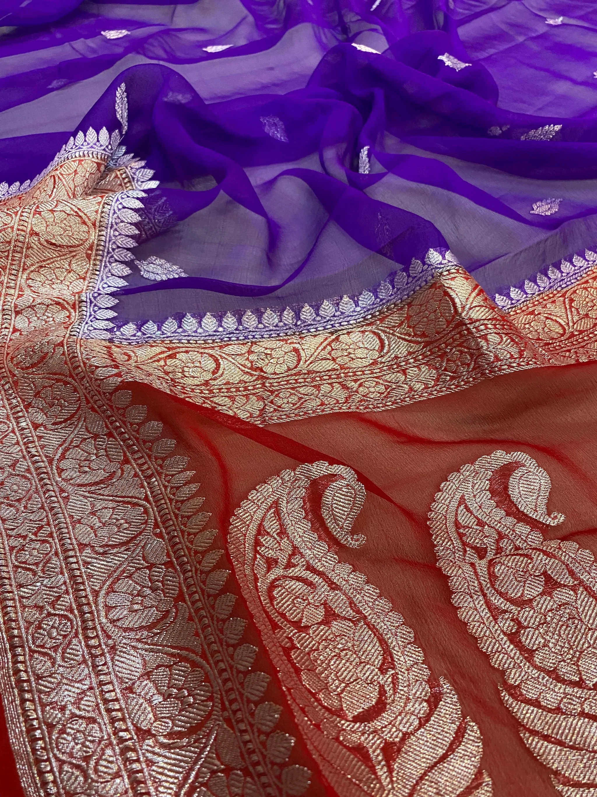 Luxurious Elegance: Purple and Red Pure Khaddi Chiffon Handloom Banarasi Saree