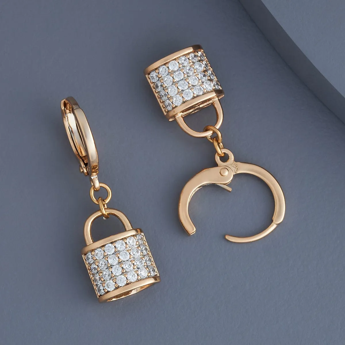 Trendy Earring 179517